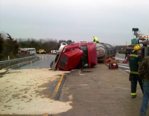 emergency flood cleanup